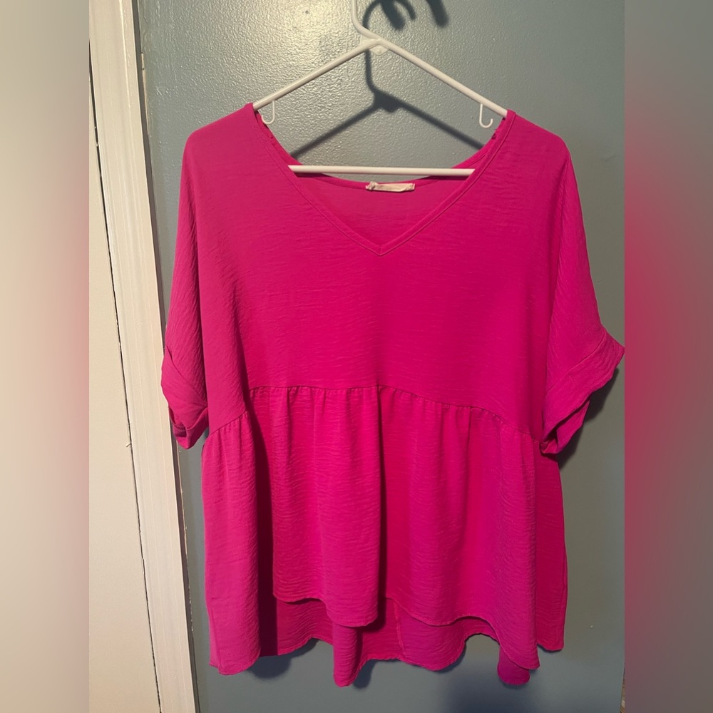 Gorgeous Entro large pink shirt